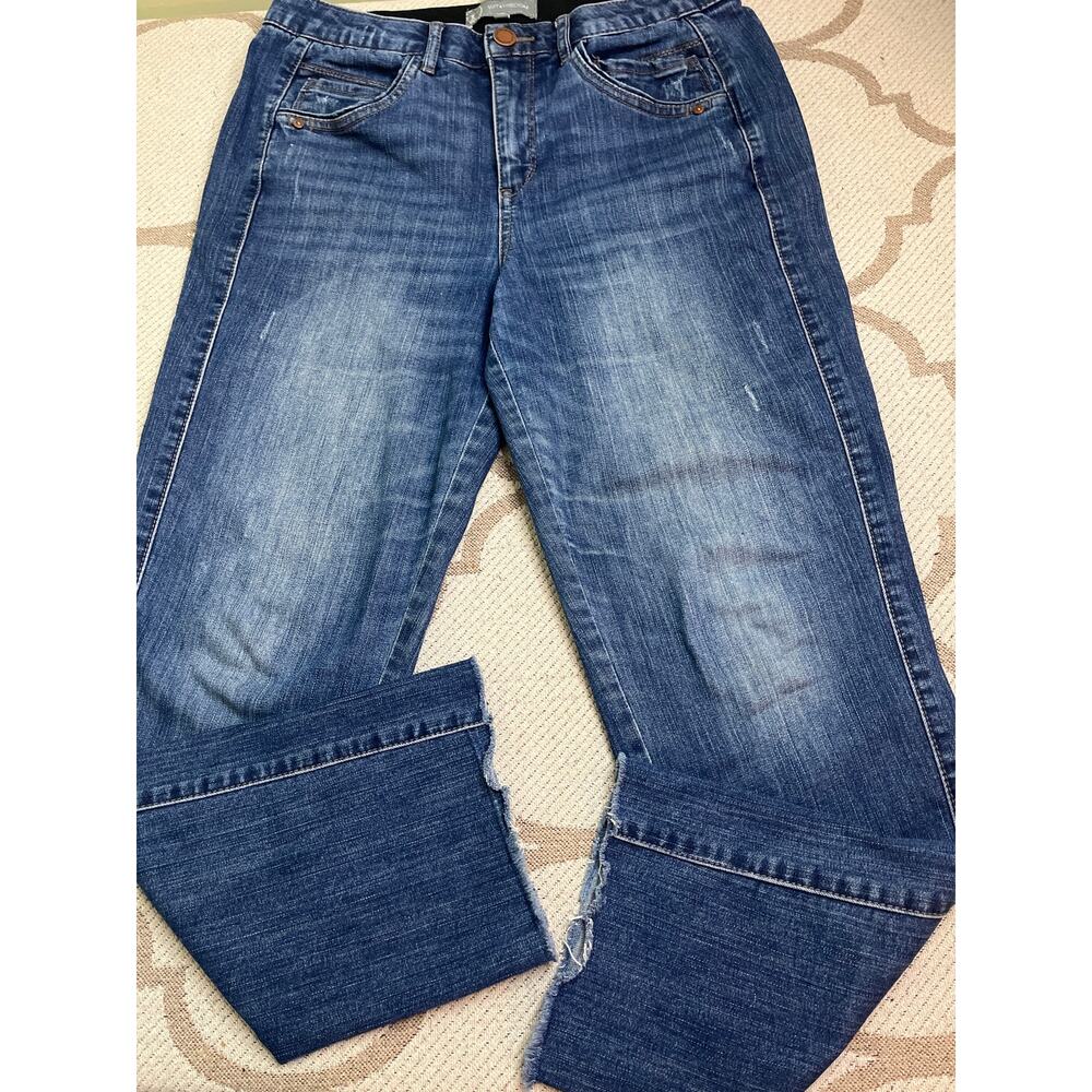Wit & Wisdom Ab-Solution Crop Slim Straight Leg Jeans (Style L20858PFQ), size 10 - Picture 11 of 11